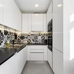 公寓 Stylish 2br With Amazing Natural Light By Soulplaces *