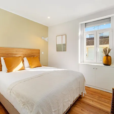 Stylish 2br With Amazing Natural Light By Soulplaces * ליסבון