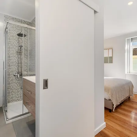 Stylish 2br With Amazing Natural Light By Soulplaces * Lisboa