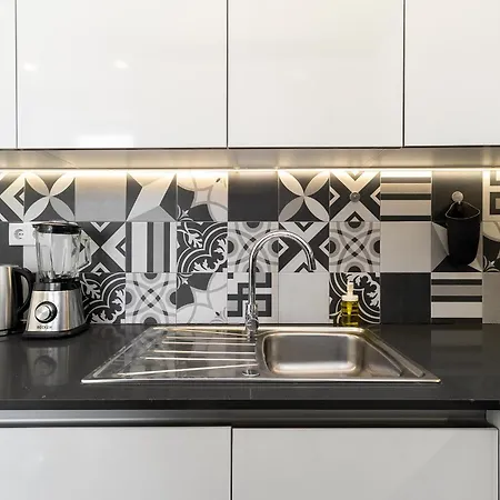 Stylish 2br With Amazing Natural Light By Soulplaces * Lisboa